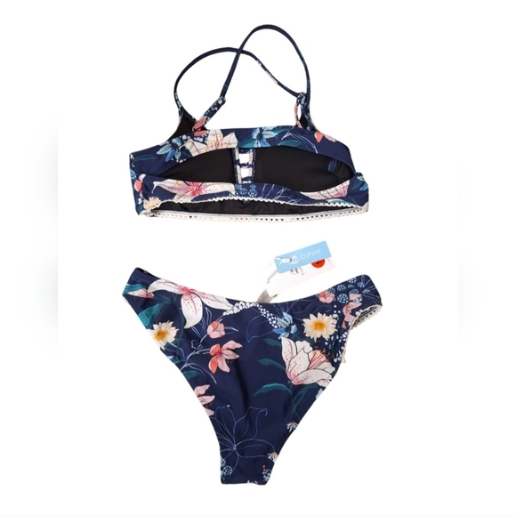 Cupshe Navy Floral Cutout Bikini with buttons Size Medium - Picture 7 of 7